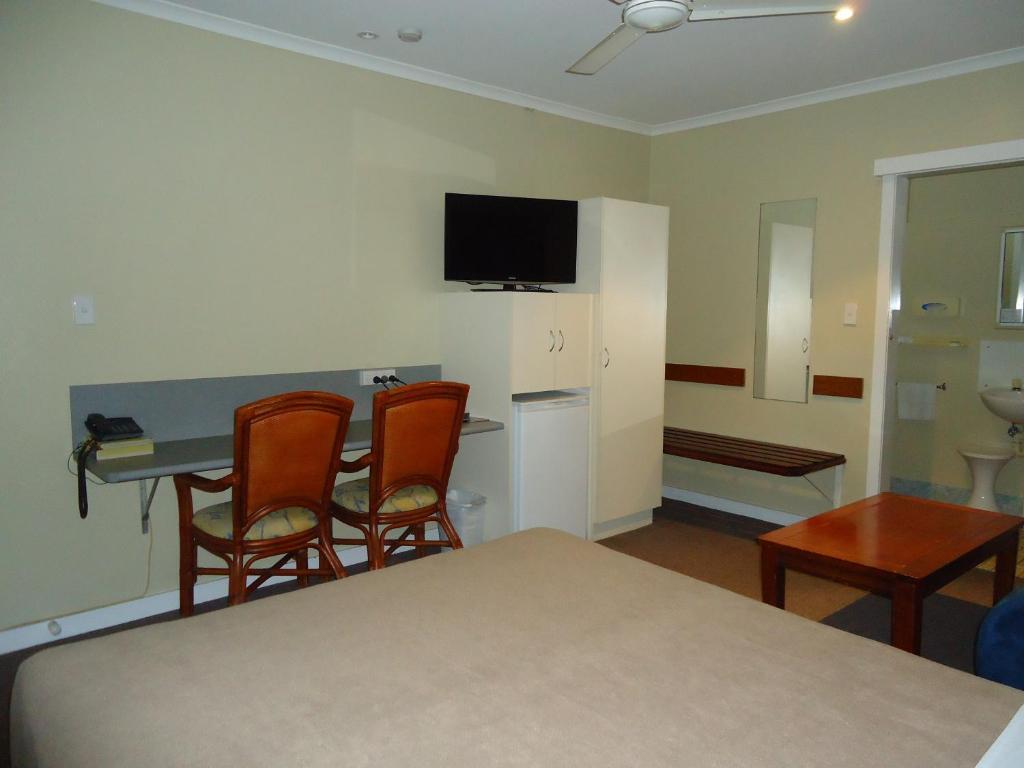 Moondarra Motel อินนิสเฟล ห้อง รูปภาพ
