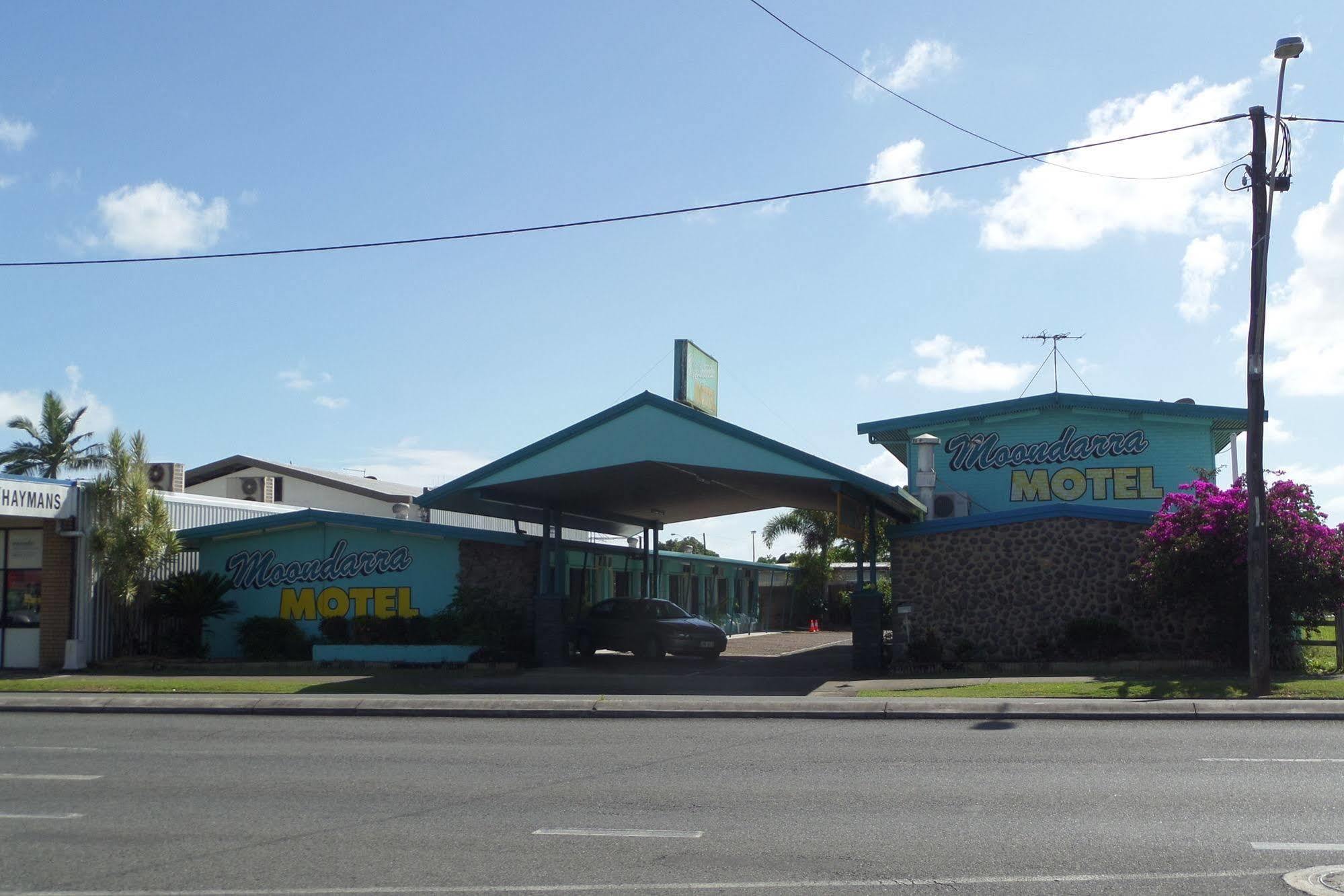 Moondarra Motel อินนิสเฟล ภายนอก รูปภาพ